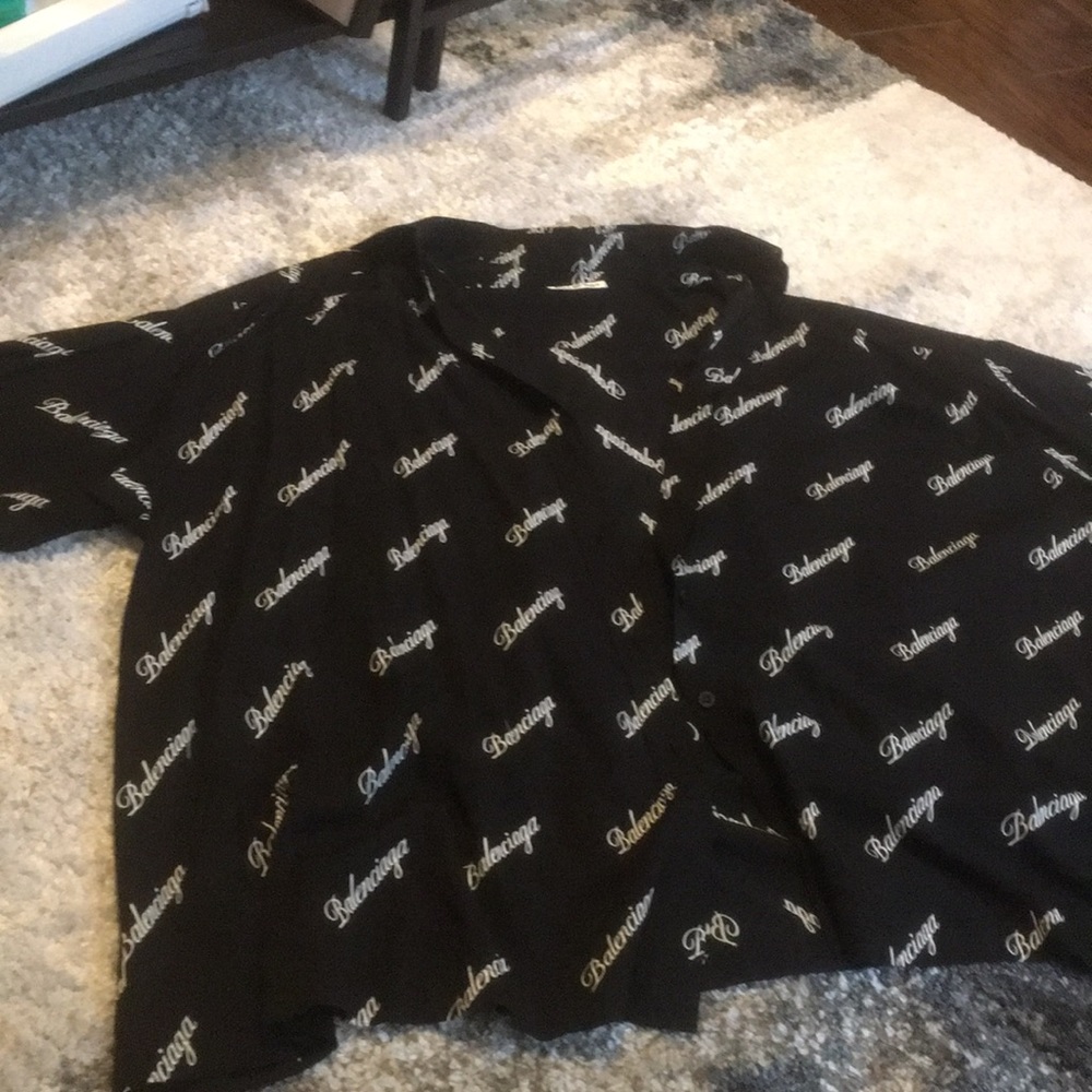 Balenciaga oversized too